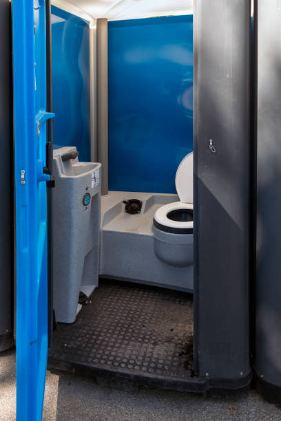 Best Porta potty rental near me  in Clayton, OH